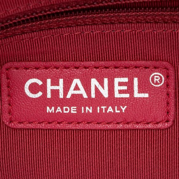 Chanel Aged Calfskin Gabrielle Medium Hobo - Picture 8 of 15